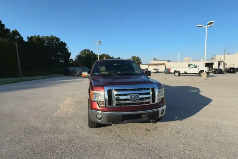 2009 Ford F-150 XLT photo 1