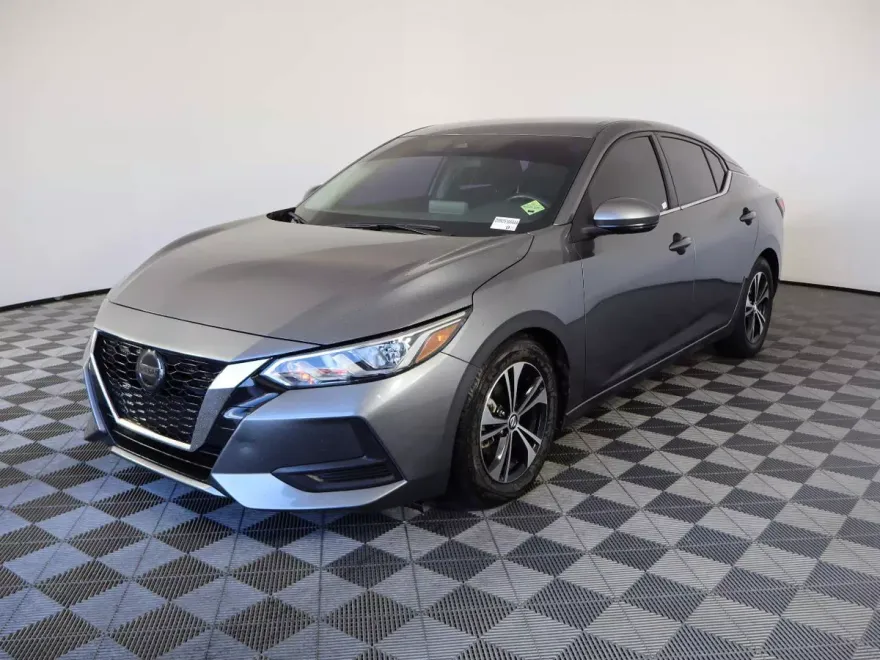2020 Nissan Sentra SV photo 1