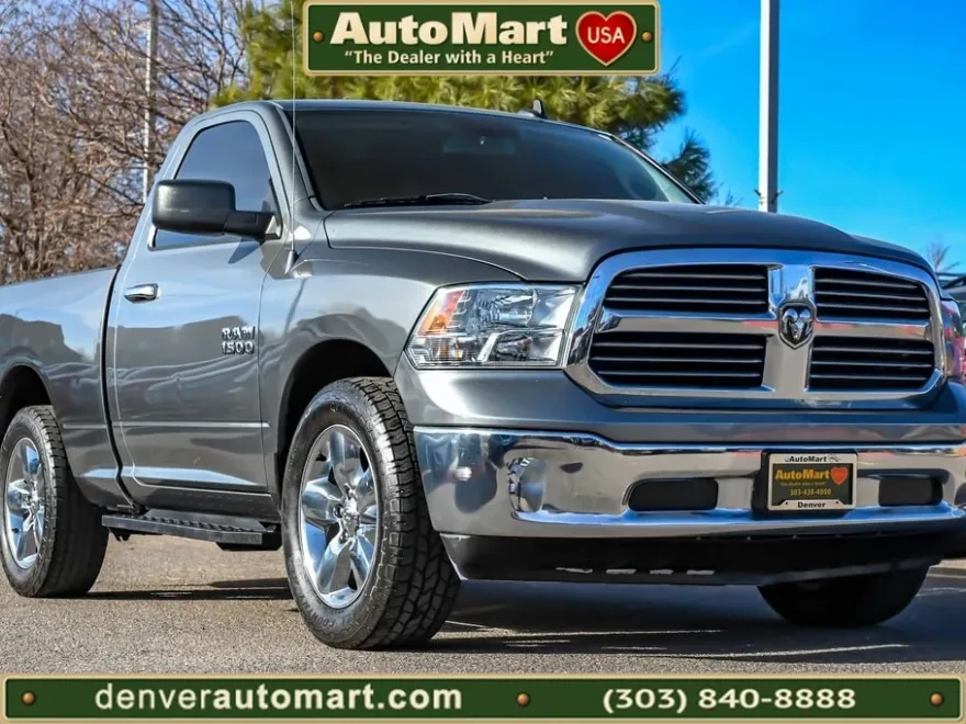 2013 Ram 1500 SLT photo 1