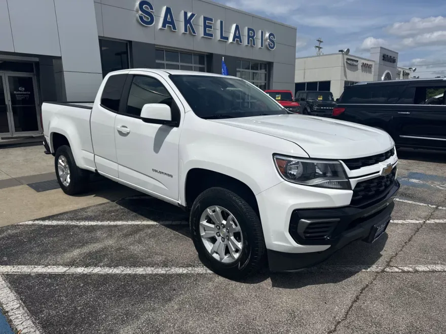 2022 Chevrolet Colorado LT photo 1