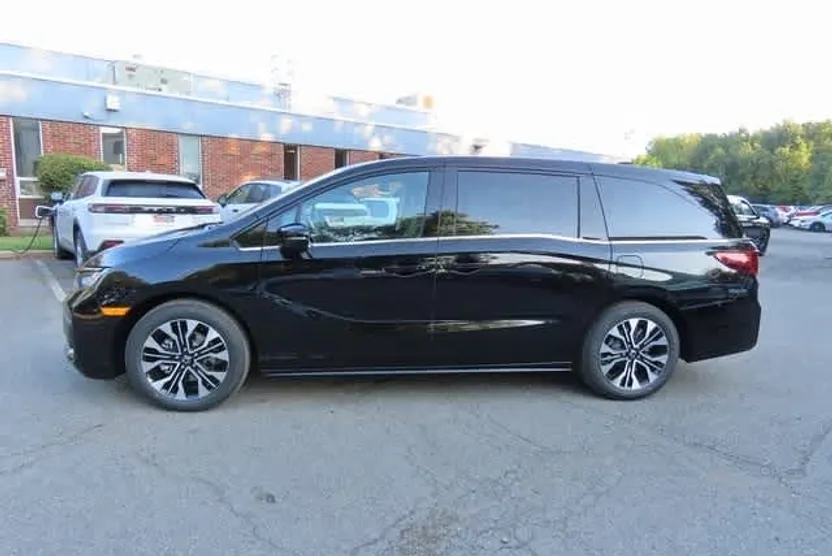 2026 Honda Odyssey Elite photo 1