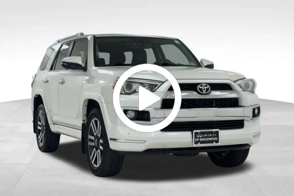 2016 Toyota 4Runner Limited photo 1