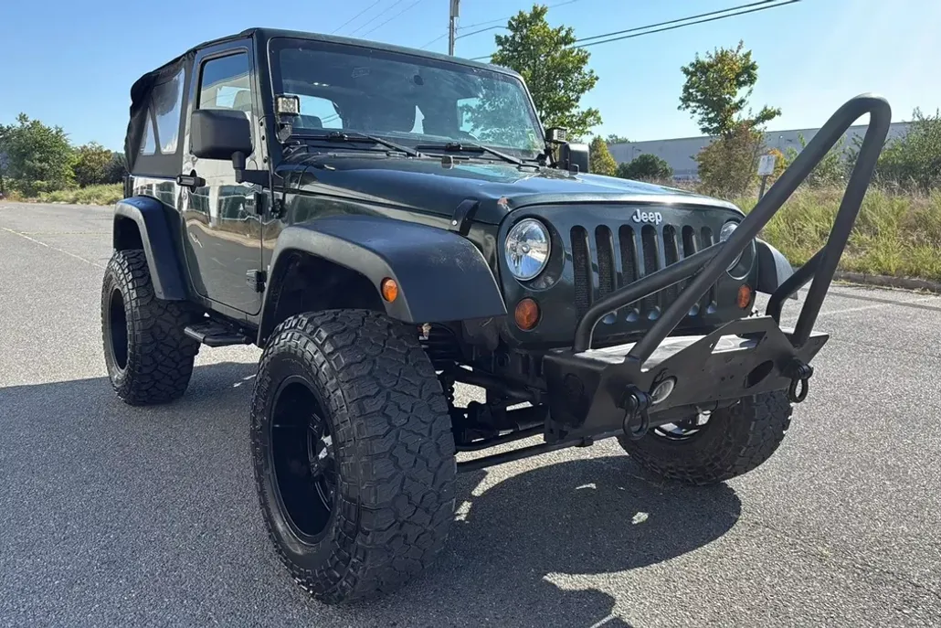 2011 Jeep Wrangler Sport photo 1