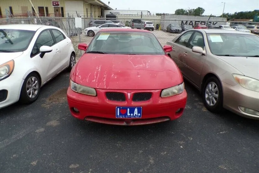 2000 Pontiac Grand Prix GT photo 1