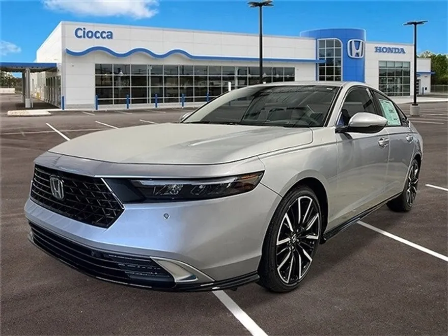 2025 Honda Accord Hybrid Touring photo 1