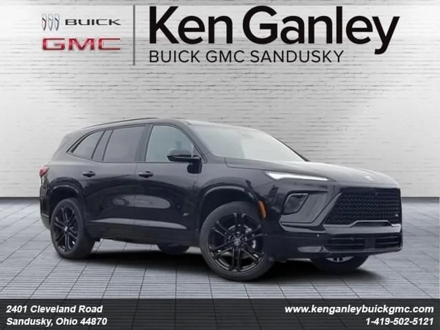 2025 Buick Enclave Sport Touring photo 1