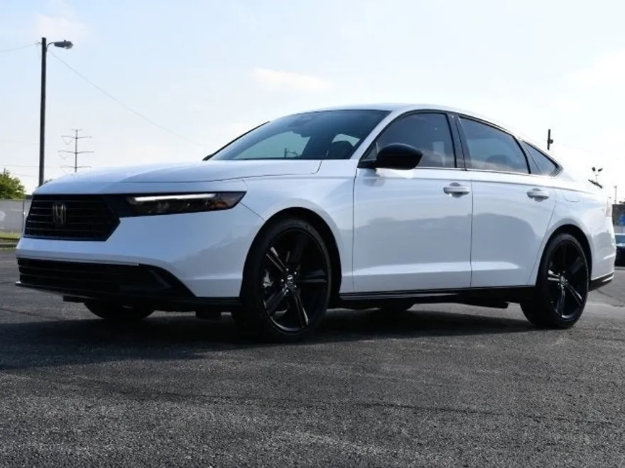 2023 Honda Accord Hybrid Sport-L photo 1
