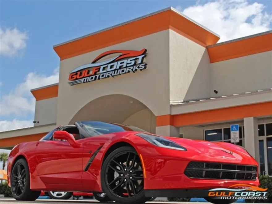 2018 Chevrolet Corvette Stingray 1LT photo 1