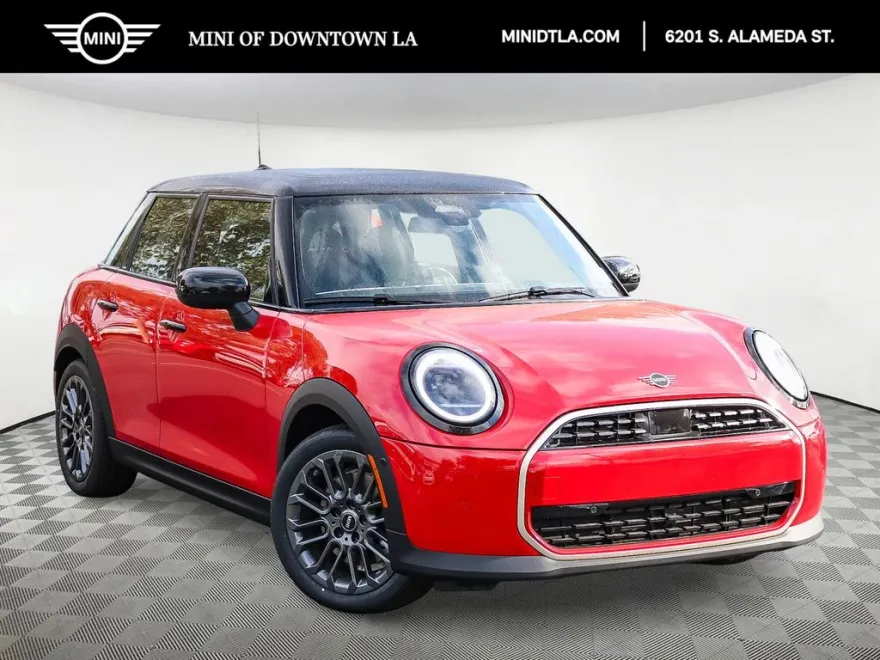 2026 Mini Cooper 4 Door Hardtop Signature photo 1