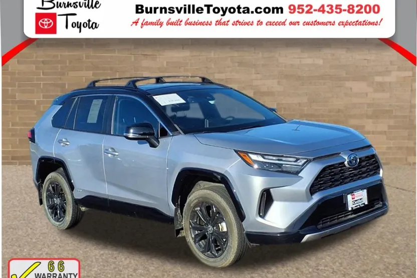 2022 Toyota RAV4 Hybrid XSE photo 1