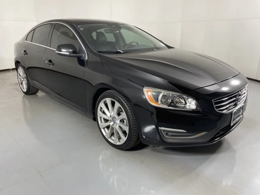 2017 Volvo S60 Inscription T5 photo 1