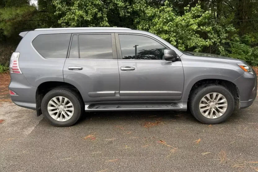 2018 Lexus GX 460 photo 1