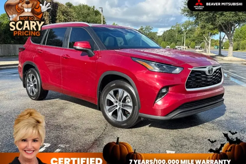 2024 Toyota Highlander XLE photo 1