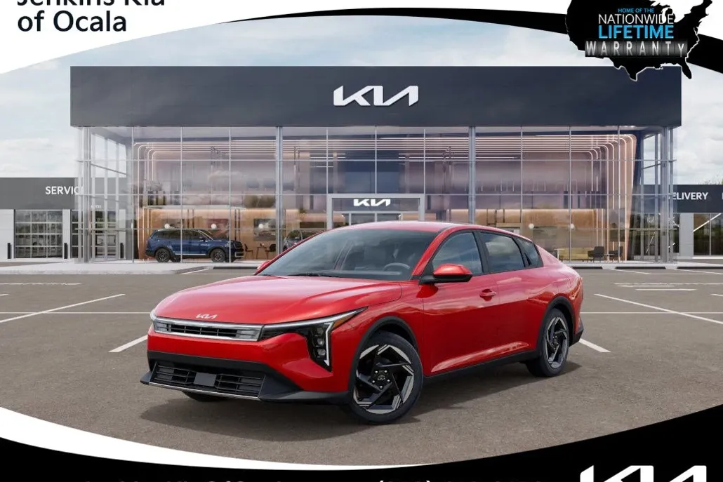 2025 Kia K4 EX photo 1