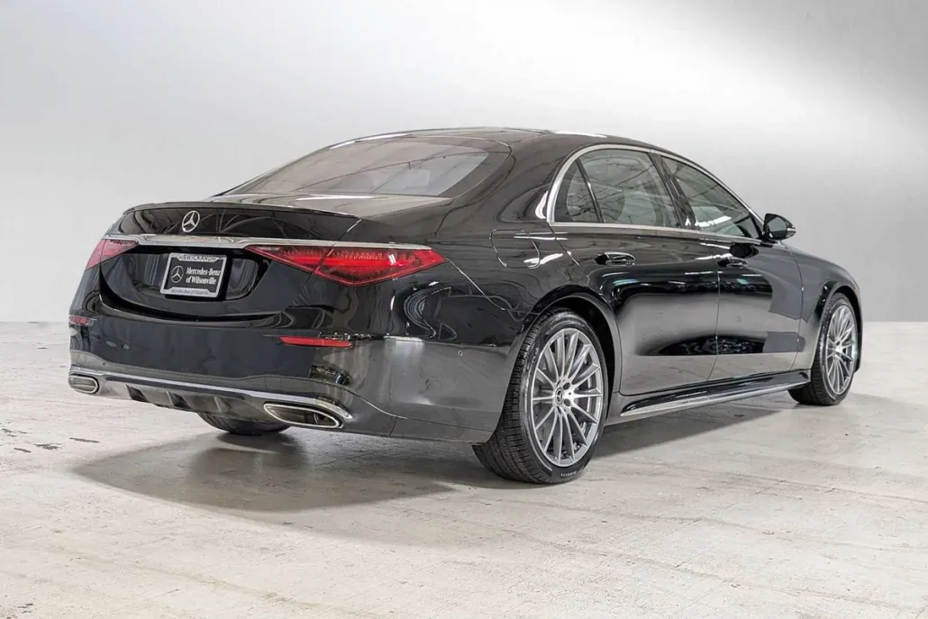 2026 Mercedes Benz S 500 4MATIC photo 1