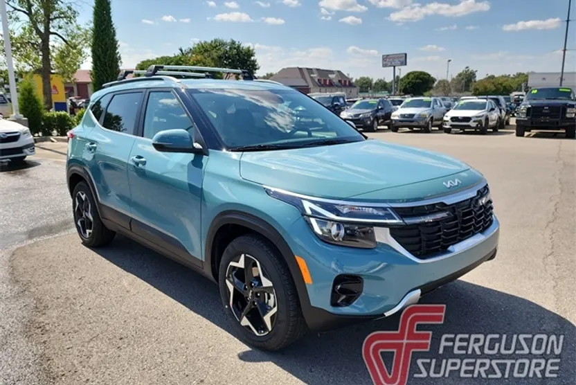 2026 Kia Seltos EX photo 1