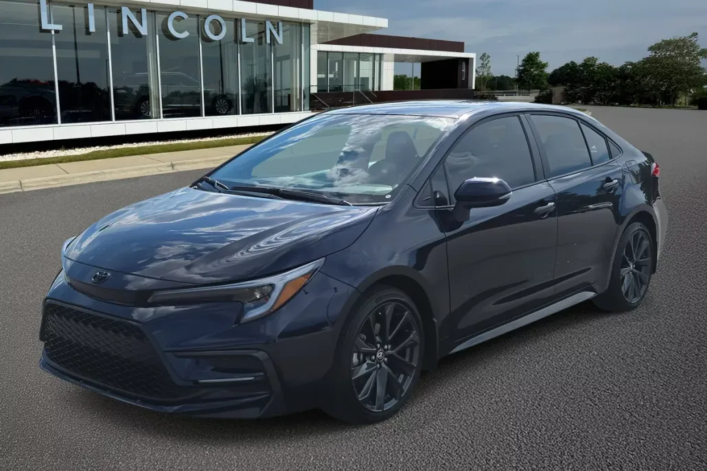 2025 Toyota Corolla SE photo 1