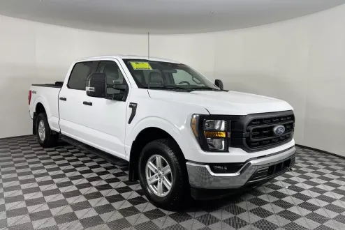 2023 Ford F-150 XL photo 3