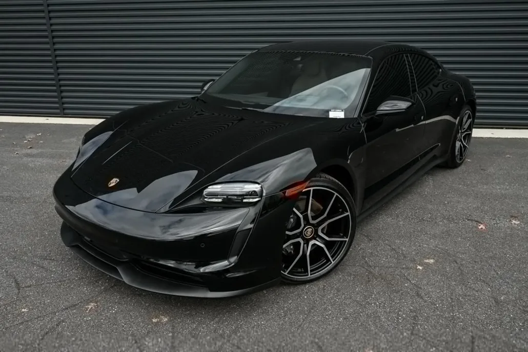 2024 Porsche Taycan Base photo 1