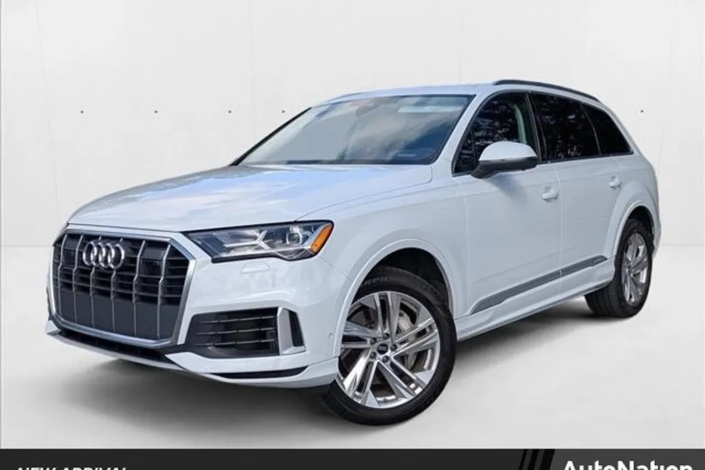 2023 Audi Q7 Premium Plus photo 1
