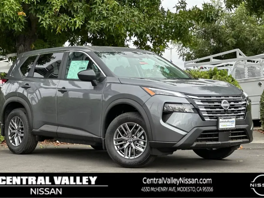 2026 Nissan Rogue S photo 1