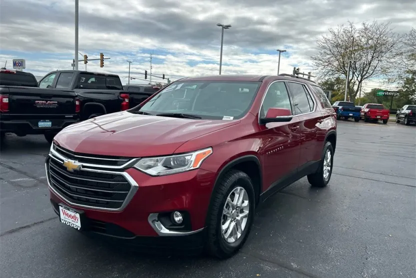 2021 Chevrolet Traverse Cloth photo 1