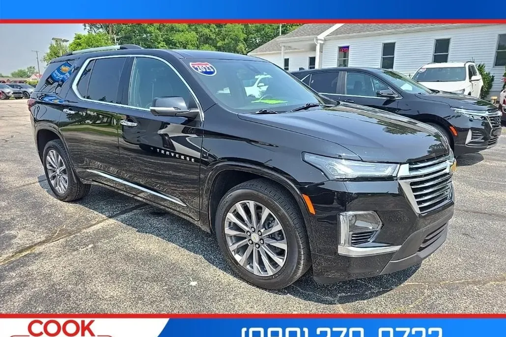 2023 Chevrolet Traverse Premier photo 1