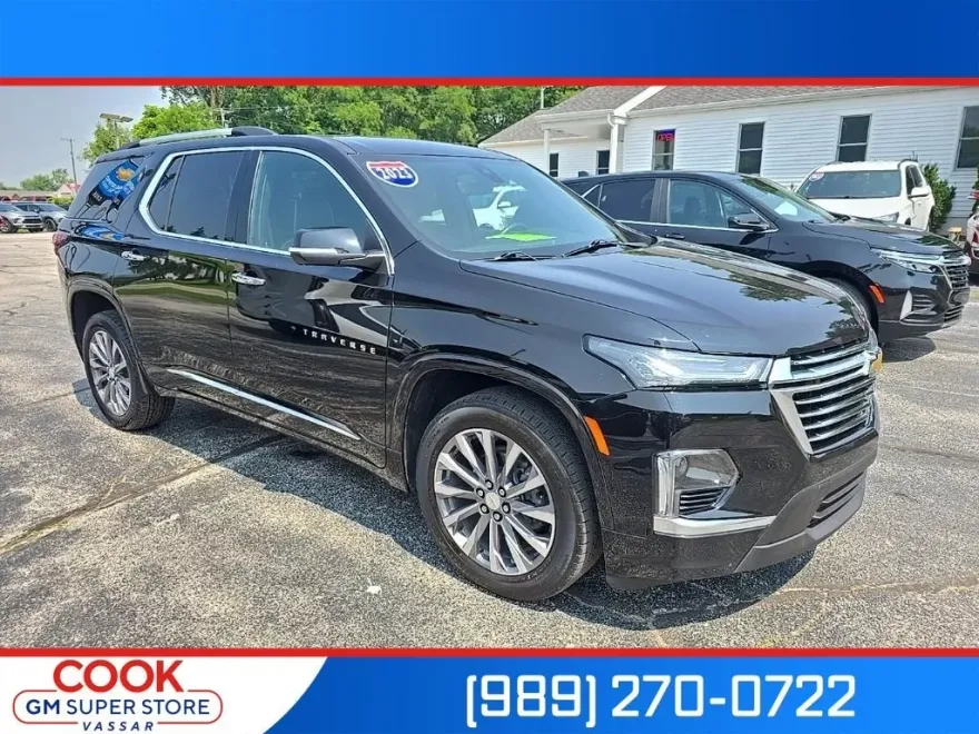 2023 Chevrolet Traverse Premier photo 1