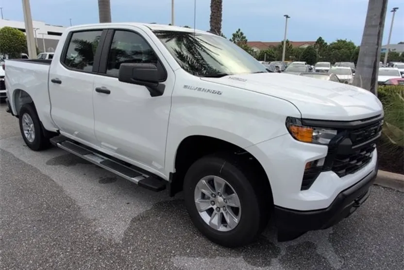 2026 Chevrolet Silverado 1500 photo 1