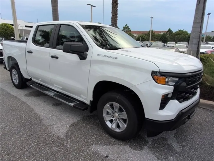2026 Chevrolet Silverado 1500 photo 1
