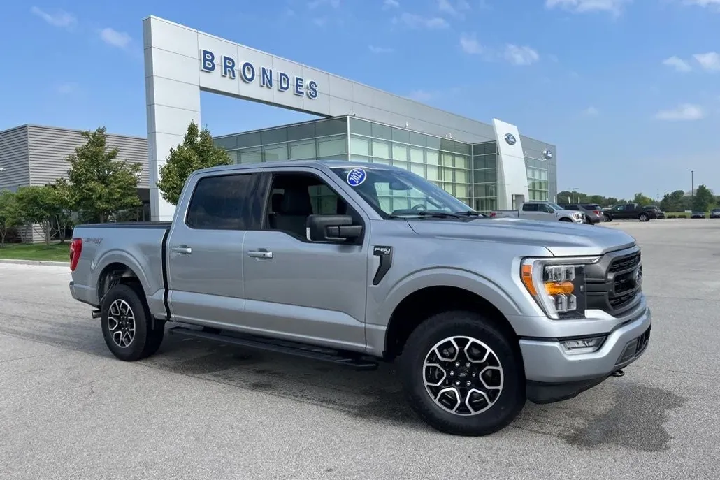 2023 Ford F-150 XLT photo 1