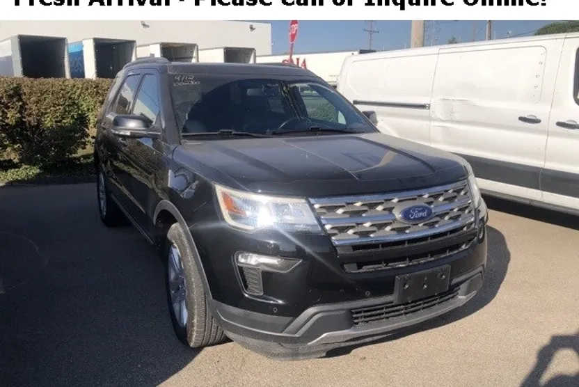 2018 Ford Explorer XLT photo 1