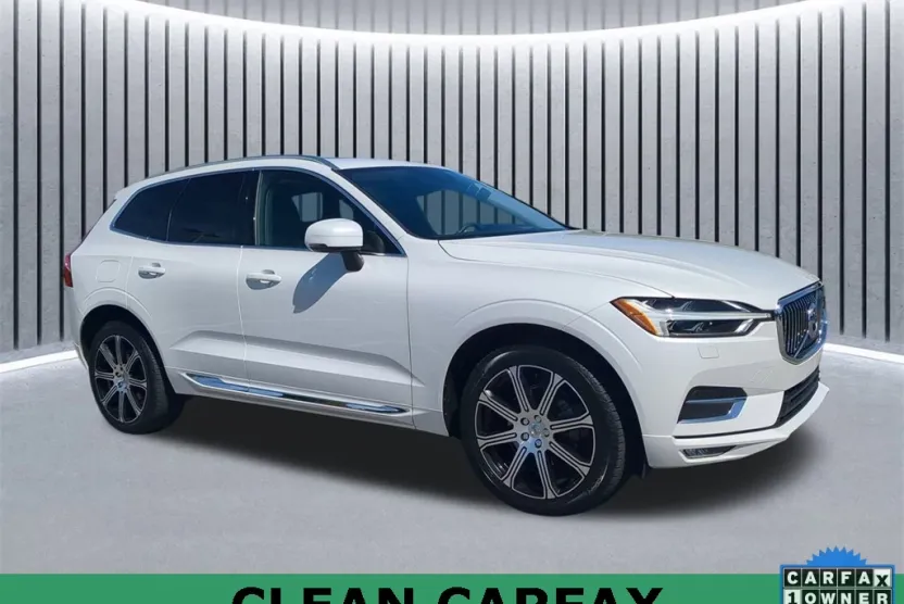 2020 Volvo XC60 T5 Inscription photo 1