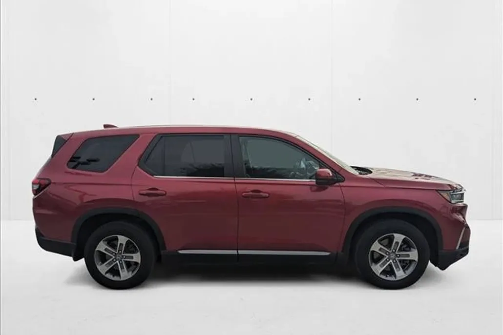 2024 Honda Pilot EX-L photo 1