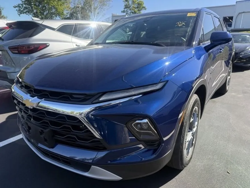 2023 Chevrolet Blazer 2LT photo 1