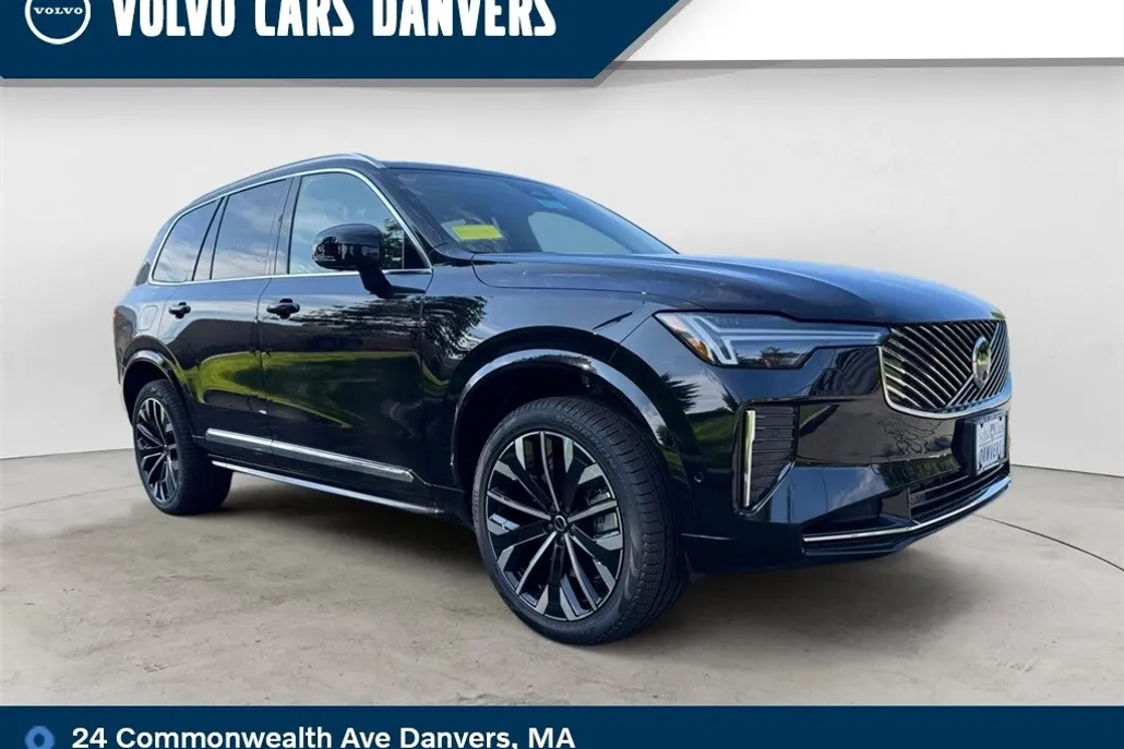2026 Volvo XC90 T8 photo 1