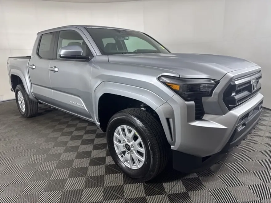 2025 Toyota Tacoma SR5 Double Cab photo 1