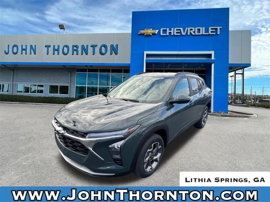 2026 Chevrolet Trax LT photo 1