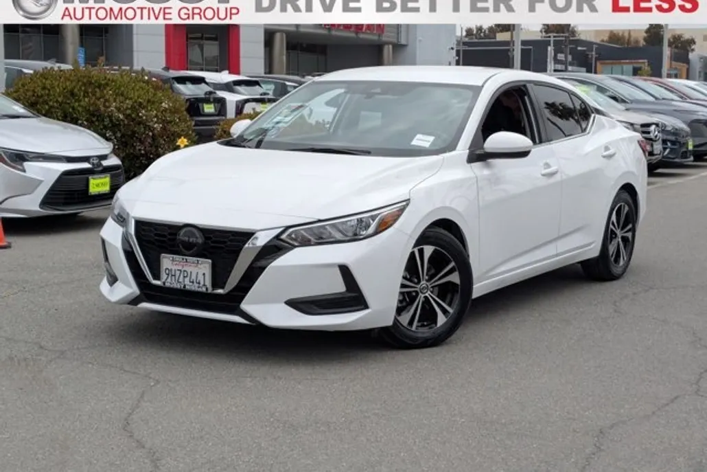 2022 Nissan Sentra SV photo 1