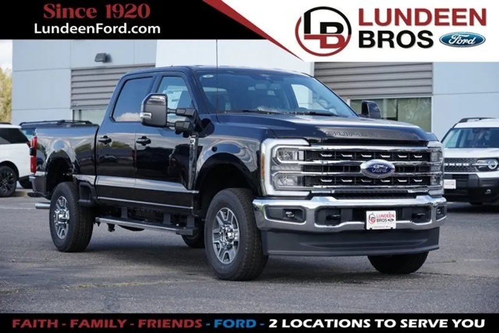 2026 Ford F-350 Lariat photo 1