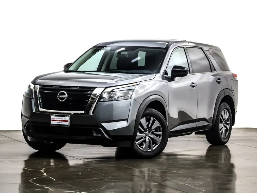 2024 Nissan Pathfinder S photo 1