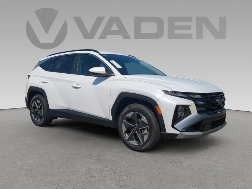 2025 Hyundai Tucson SEL photo 1