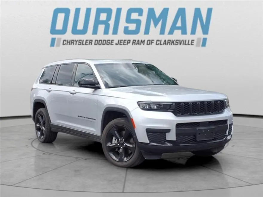 2023 Jeep Grand Cherokee Altitude photo 1