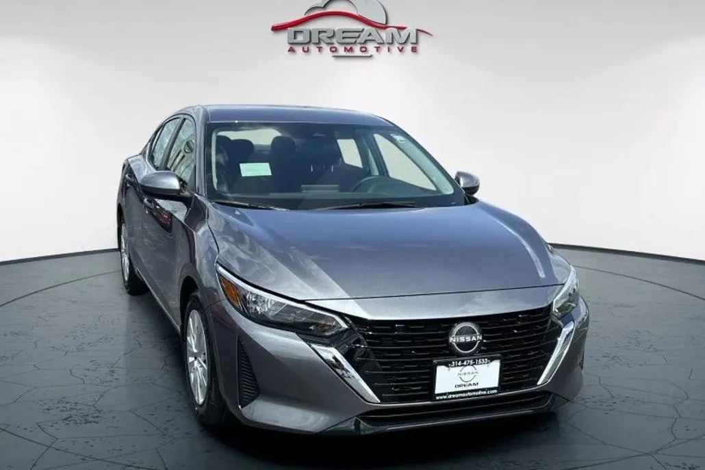 2025 Nissan Sentra S photo 1