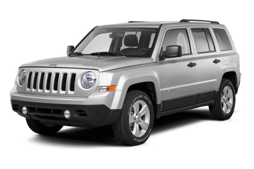2013 Jeep Patriot Latitude photo 1