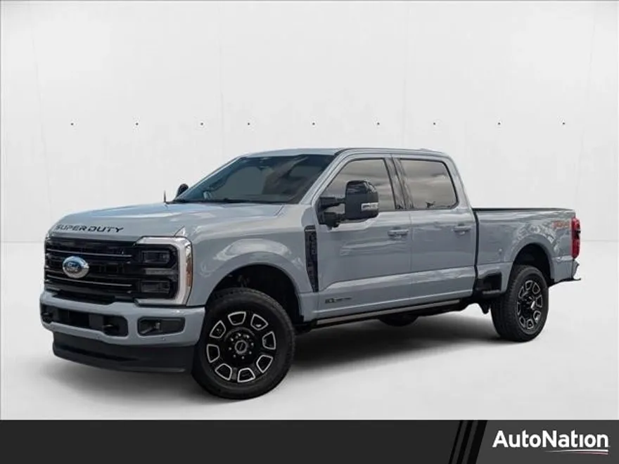 2025 Ford F-250 Platinum photo 1
