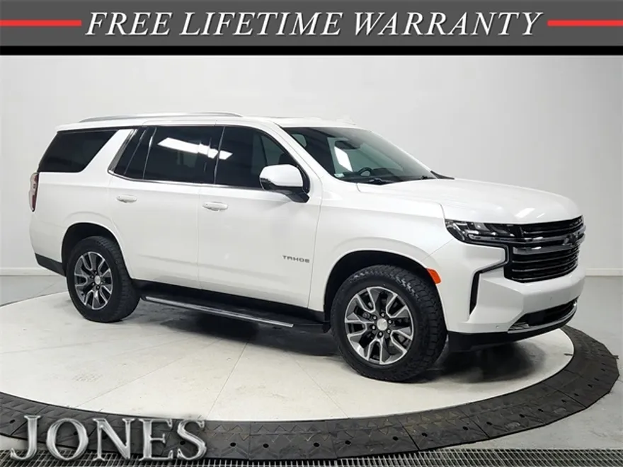 2022 Chevrolet Tahoe LT photo 1
