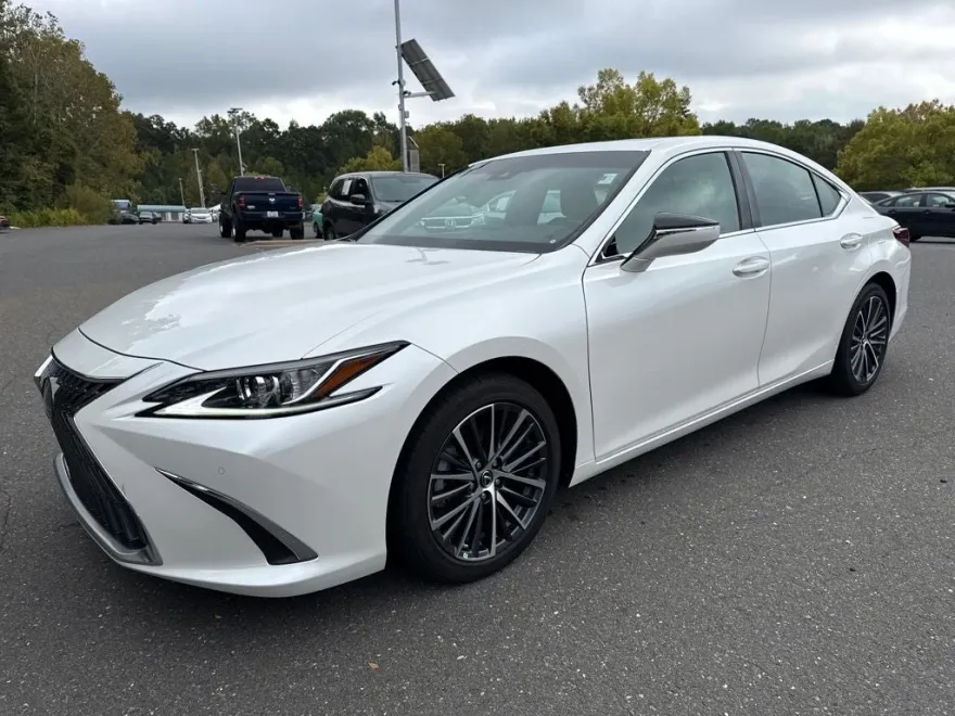 2022 Lexus ES 350 photo 1