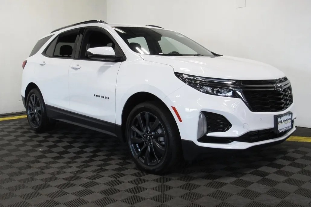 2022 Chevrolet Equinox RS photo 1