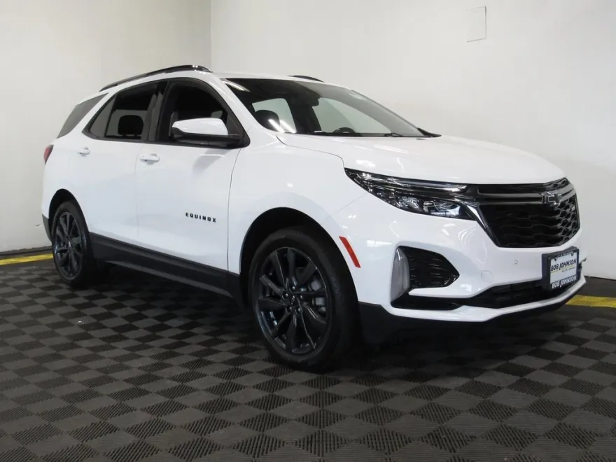 2022 Chevrolet Equinox RS photo 1